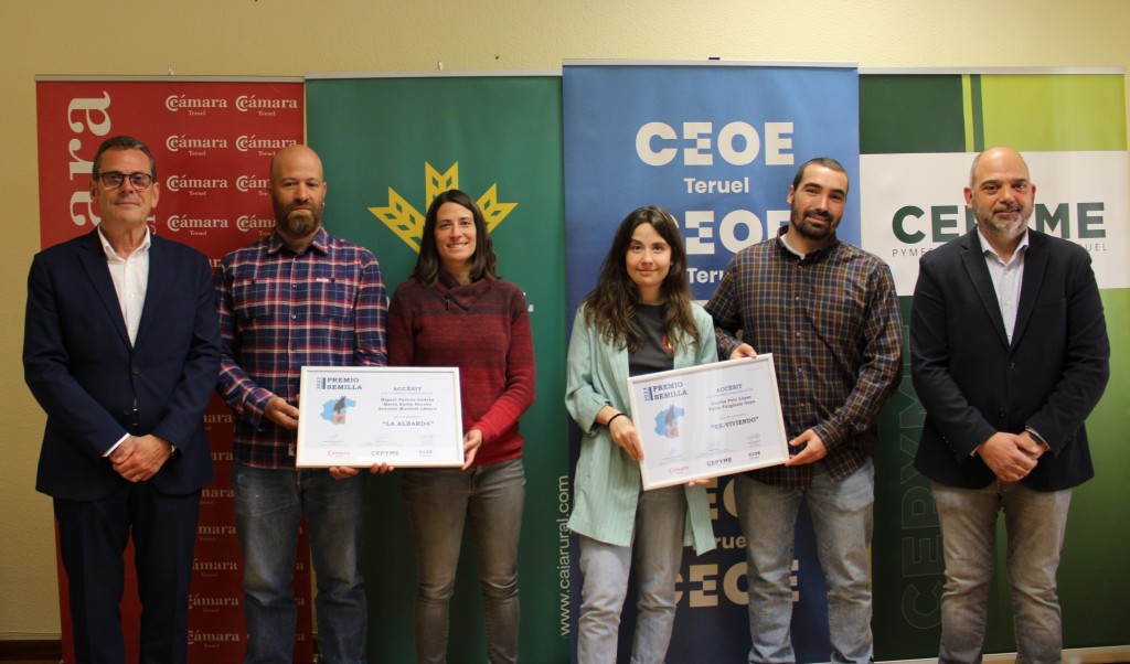 Re-viviendo y La Albarda recogen el accésit al Premio Semilla Caja Rural de Teruel