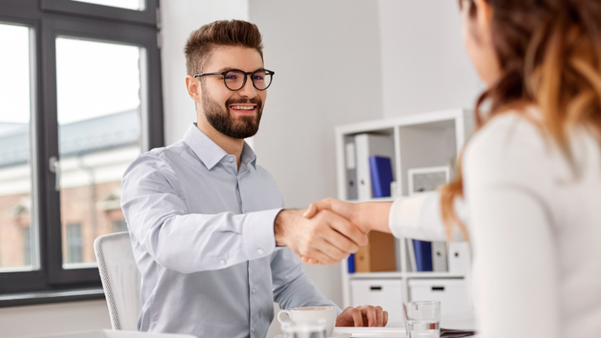 Ayudas del Programa MEJORA 2025, destinadas a fomentar la contratación estable de jóvenes cualificados y facilitar el relevo generacional
