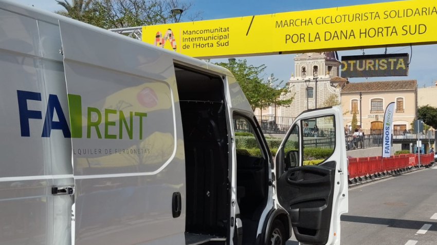 FANDOS Rent apoya la marcha cicloturista solidaria con los afectados por la DANA