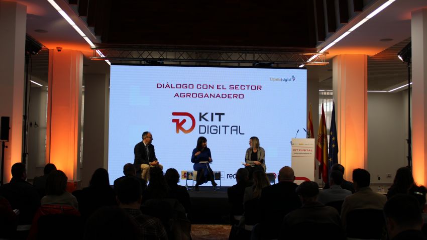 AEDITER asiste al encuentro organizado por Red.es sobre el Kit Digital