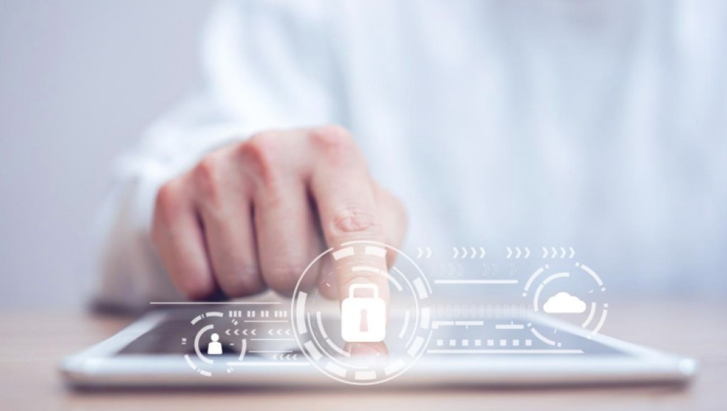 Protege tu negocio de ciberataques con Caja Rural de Teruel