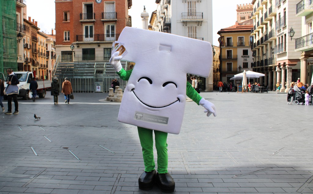 La Asociación Provincial Comercio Teruel presenta a su nueva mascota