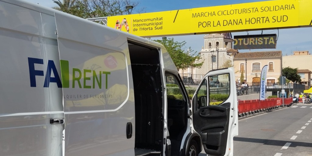 FANDOS Rent apoya la marcha cicloturista solidaria con los afectados por la DANA